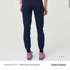 Figs Zamora Jogger Size Small like new Navy